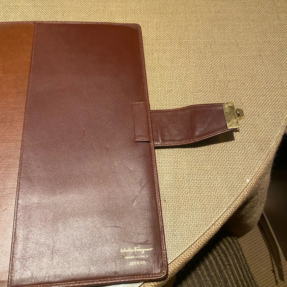 Elegant Brown Leather Ferragamo Notebook